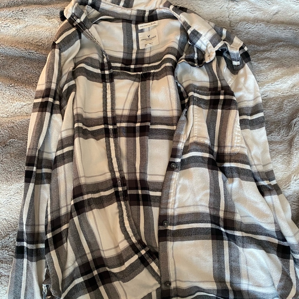 black and white plaid american eagle flannel